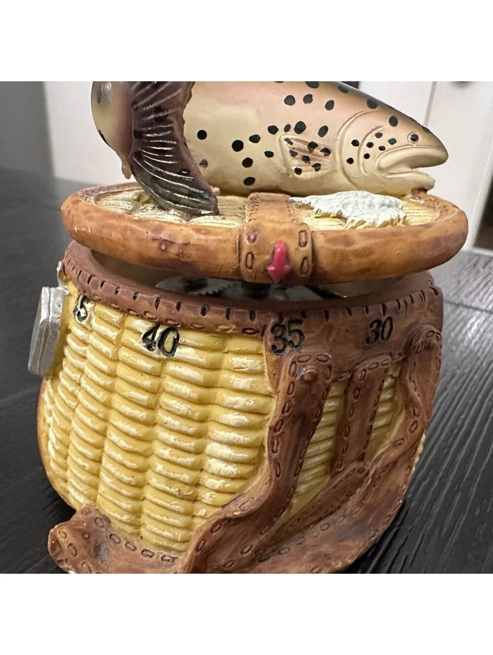 Big Sky Carvers Fishing Creel Basket Trout Kitchen Timer Cabin Lodge Decor EUC